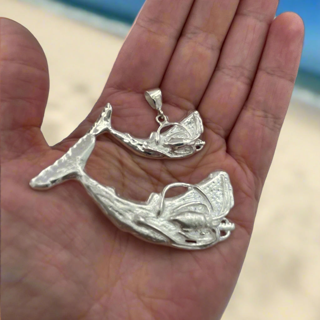 Sperm Whale w/ Squid - Brooch